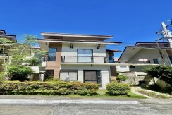 SINGLE DETACHED HOUSE IN TROPICAL AT SERENIS NORTH FOR SALE
